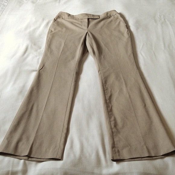 White House Black Market Tan Flare Leg Pants Size 4R - Picture 8 of 14